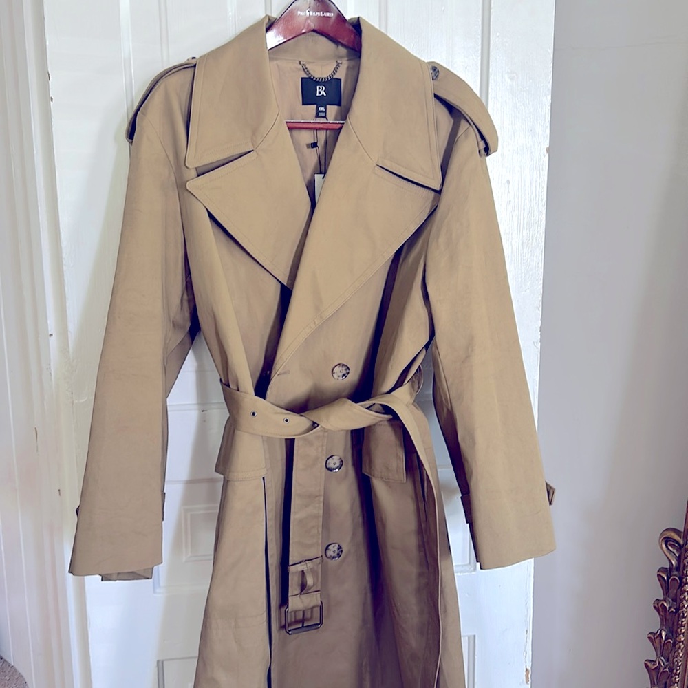 Banana republic NWT trench coat